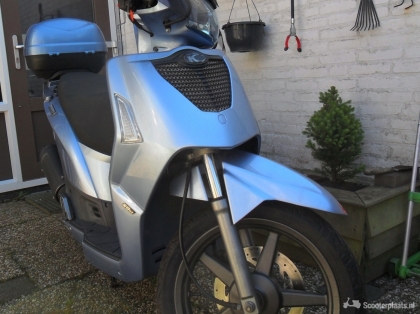 Kymco People S blauw